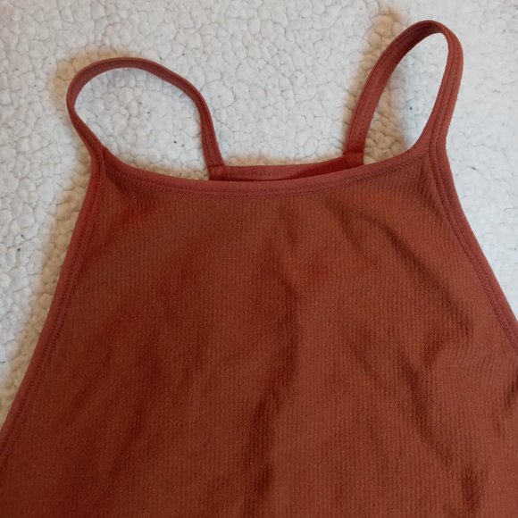 Orange crop top - Picture 3 of 4